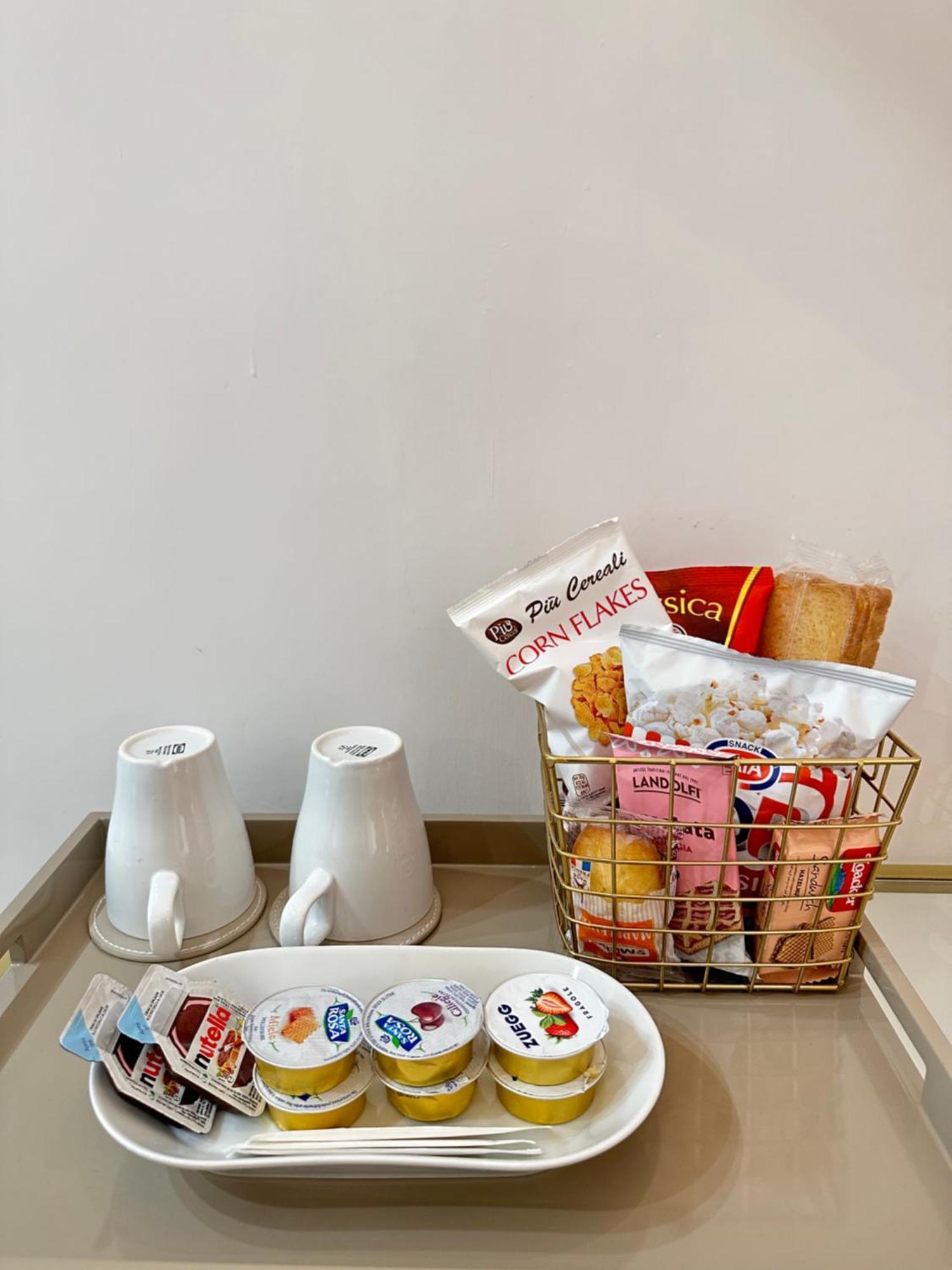 Maison M Napoli Boutique Rooms Экстерьер фото